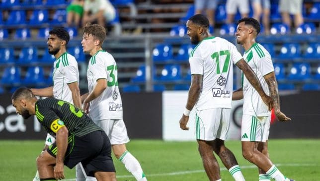الأهلي يواصل الخسارة في كأس كومو بضربات الجزاء ضد سلتيك