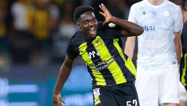 طلال حاجي يترقب مصيره داخل الاتحاد
