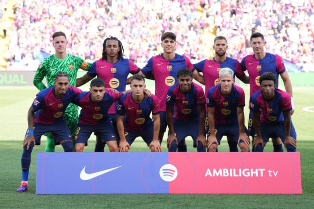 مارتينيز يودع برشلونة بعد رحيله إلى النصر
