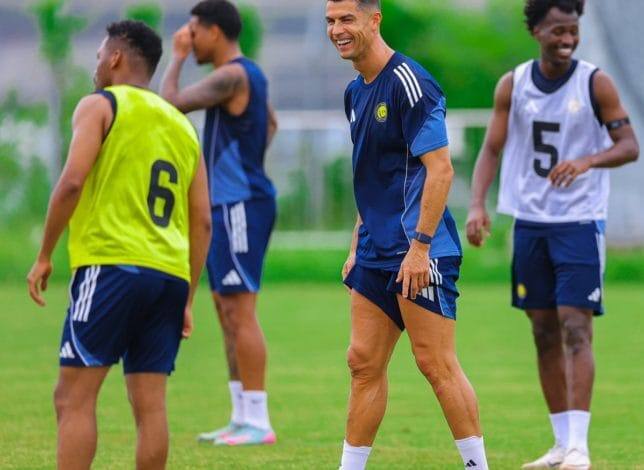 مركز وحيد يؤرق جيسوس قبل معركة الاتحاد
