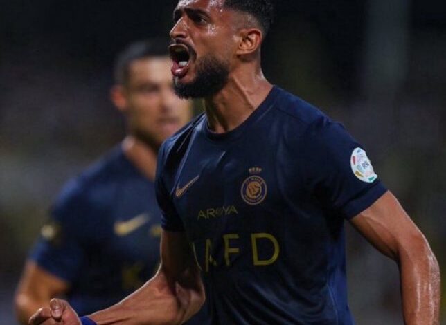 العمري يضع العقدة في المنشار على النصر