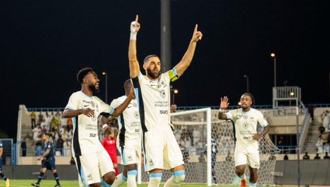 مدرب الاتحاد يستقر على بديل بنزيما أمام الفتح في الدوري