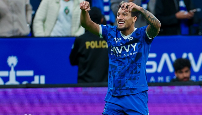 مدرب الهلال يلبي طلب ليوناردو