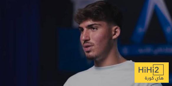 يوسف أكتشيشيك يشيد بمكانة الهلال والدوري السعودي